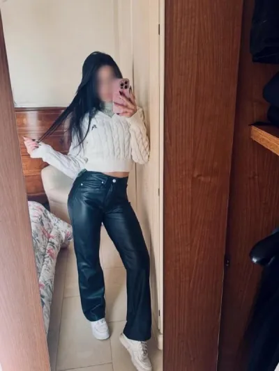 Isabella, foto 2